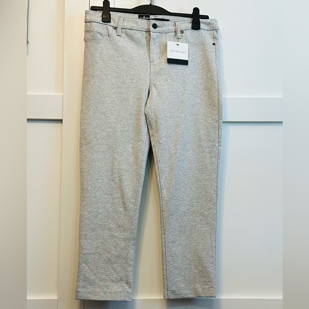 CALVIN KLEIN Trouser Jean Style Oatmeal Light Grey Pockets Stretch NWT Sz 10